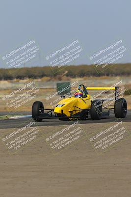 media/Oct-29-2022-CalClub SCCA (Sat) [[e05833b2e9]]/Race Group 2/Qualifying (Sweeper)/